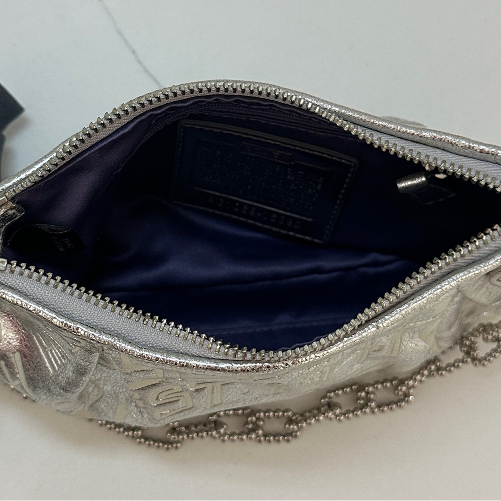 COACH POPPY LMTD ED ETCHED SILVER METALLIC STORY PATCH SATCHEL BAG - Picture 9 of 11